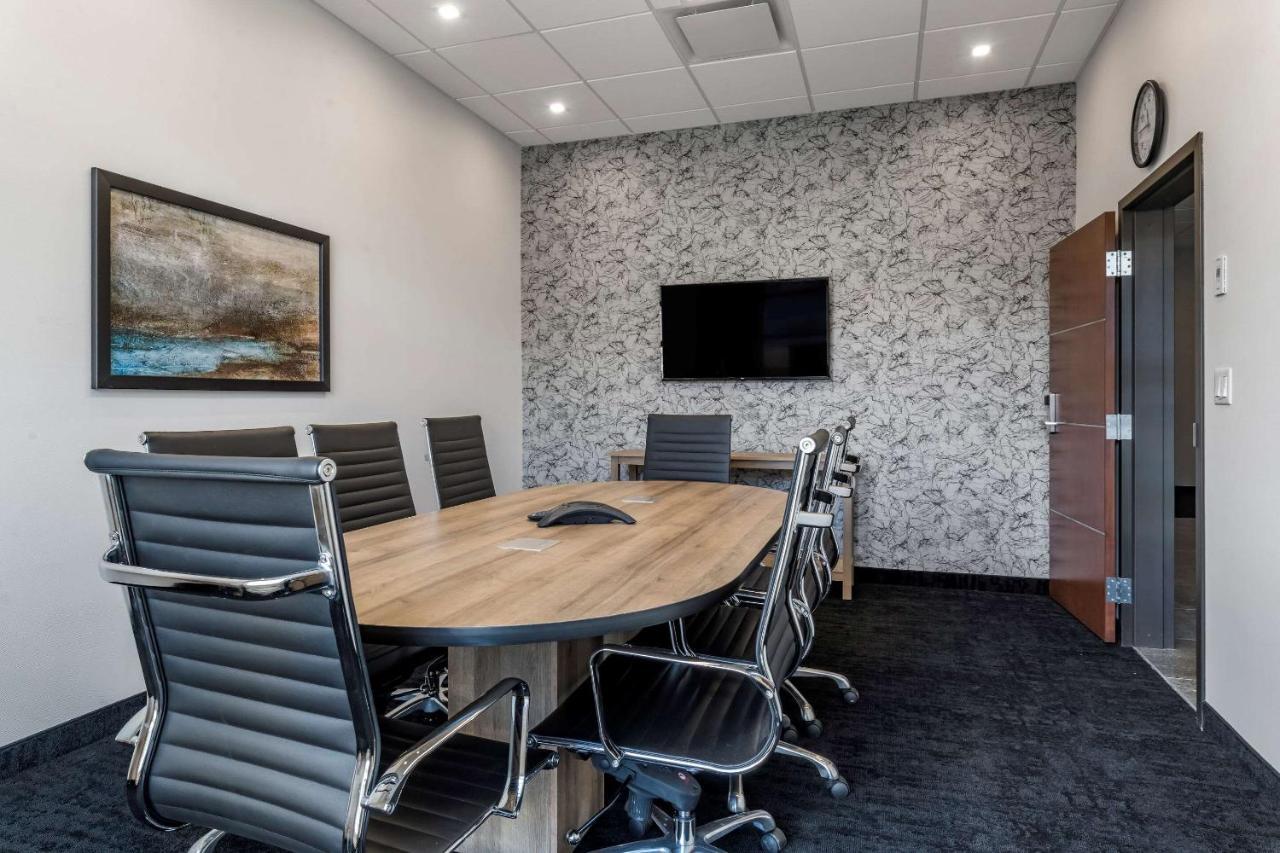 Quality Hotel & Conference Centre Edmundston Extérieur photo