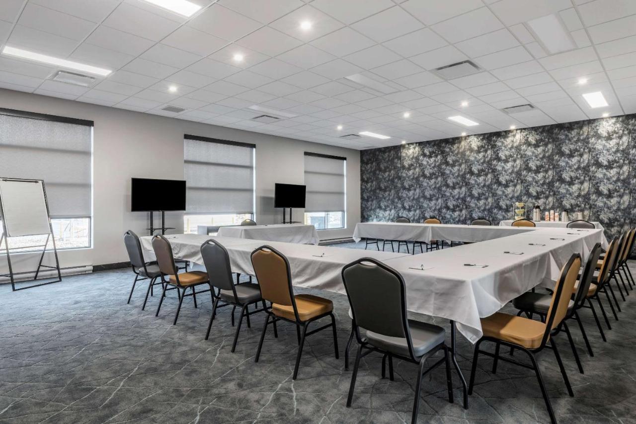 Quality Hotel & Conference Centre Edmundston Extérieur photo