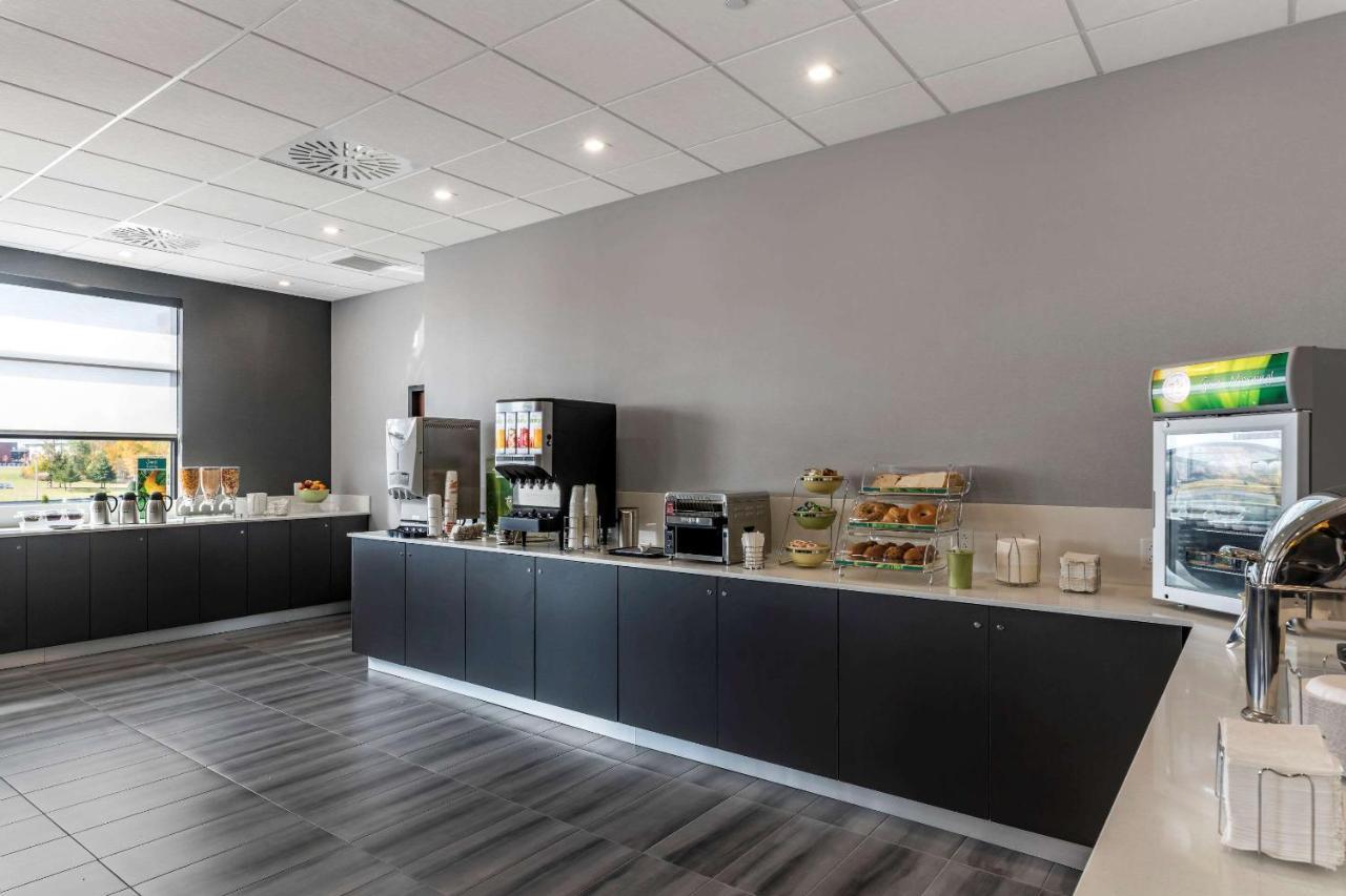 Quality Hotel & Conference Centre Edmundston Extérieur photo